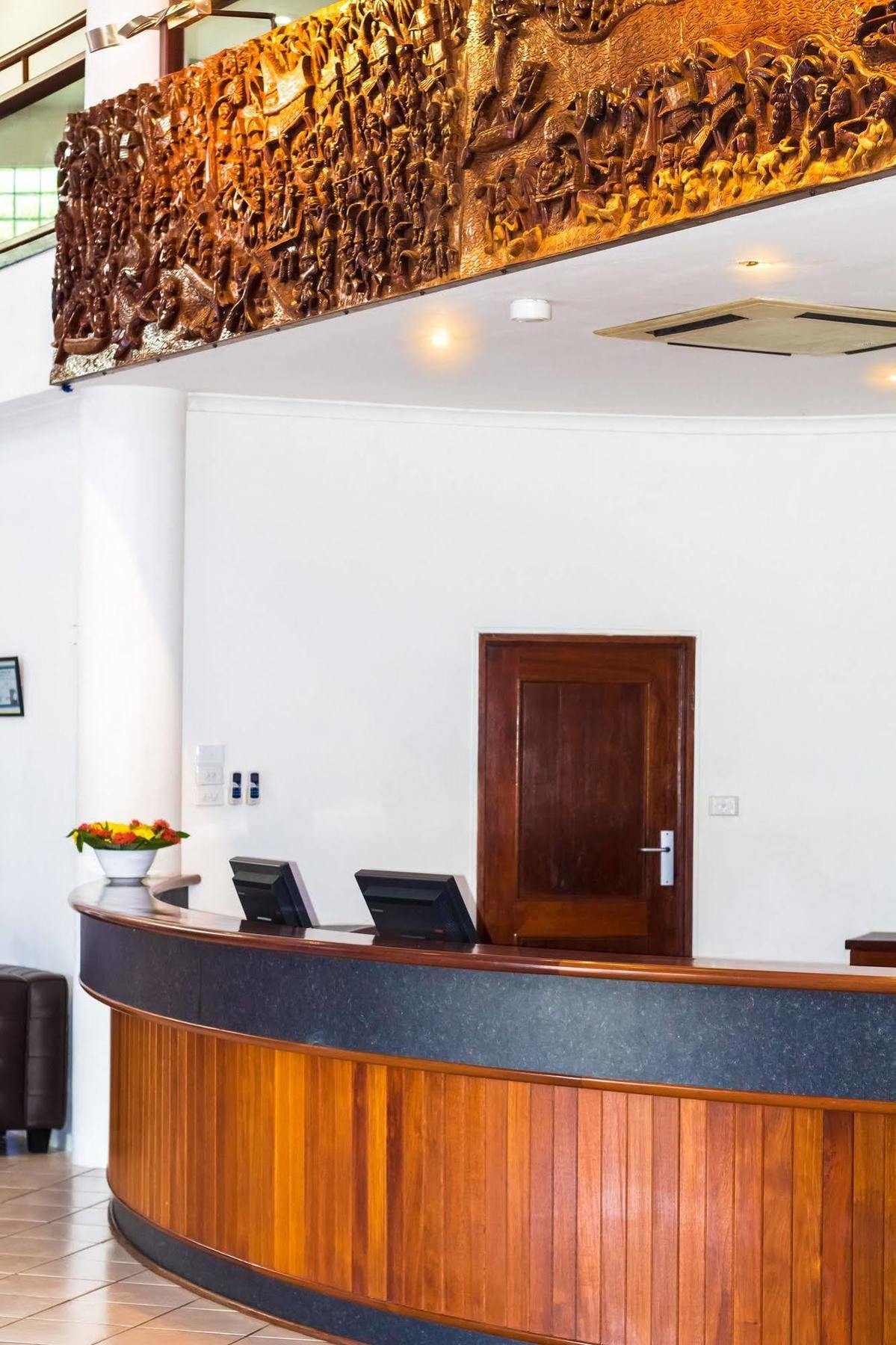 Madang Star International Hotel Dış mekan fotoğraf